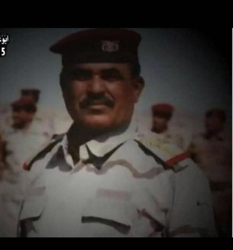 رئيس عمليات محور سبأ يُعزَّي بوفاة العميد محمد علي سيف أركان محور ثمود