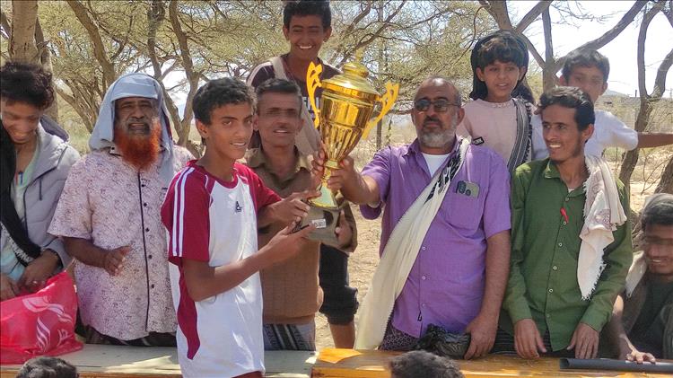 الصمود يتوج بطلاً للدوري المدرسي في مدرسة مران الأساسية بمودية