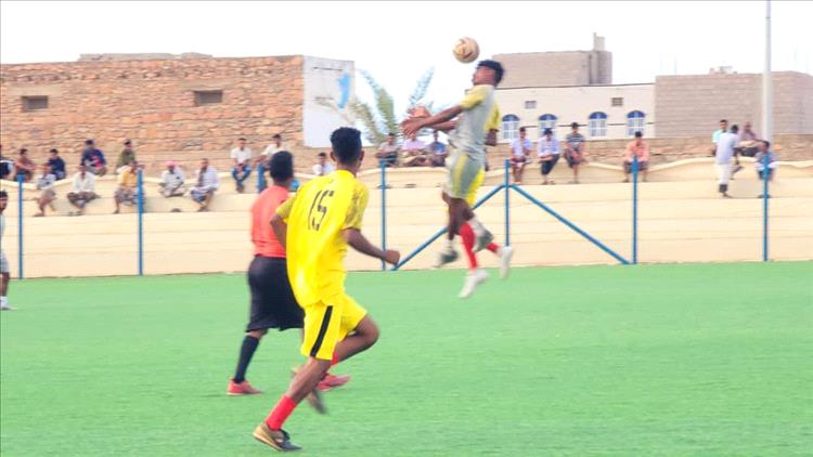 بضربات الترجيح.. الوصل يتغلب على المجد ويتأهل إلى دور الثمانية في بطولة بن عفرار لأندية سقطرى